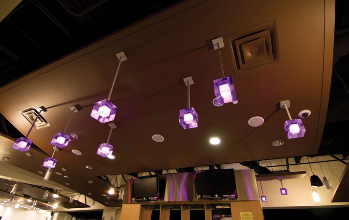 3G-Pendant-MIRA-Hospitality-2-MAIN